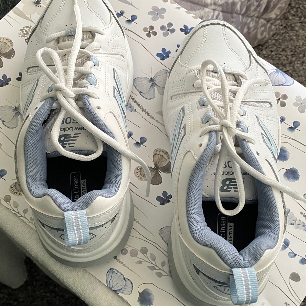 New Balance Blue & White Womens Footwear.Size 7.5